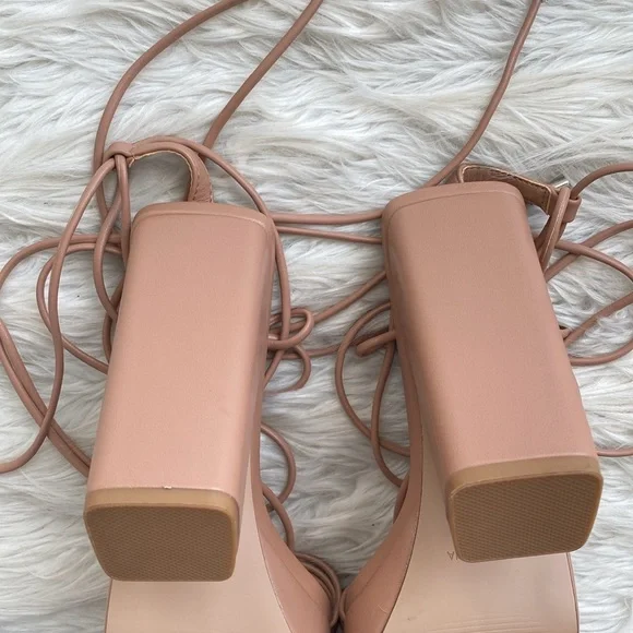 Steve Madden | Manzie Platform Heel - Picture 8 of 11